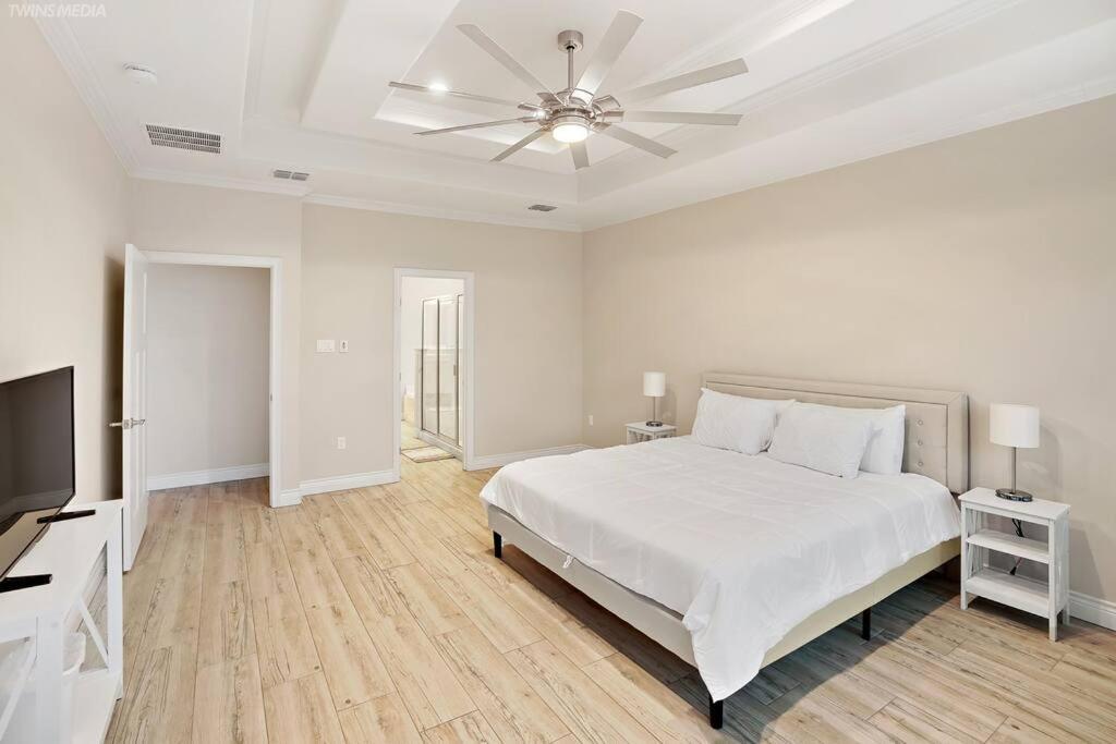 Luxurious Coastal Retreat Brand New 4Br Home With Fast Wifi, 15 Min To Beach! Корпус-Крісті Екстер'єр фото